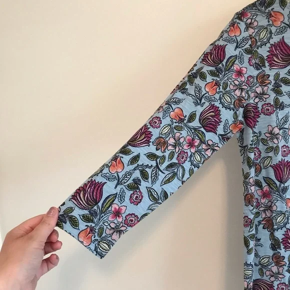 NWT J. Jill Blue Floral Flowy Top - Picture 4 of 7